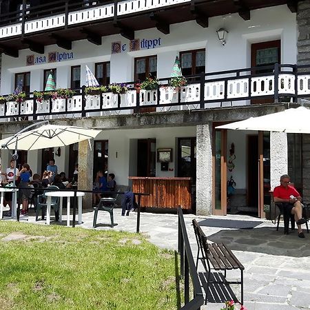 Hotel Casa Alpina De Filippi Macugnaga Zewnętrze zdjęcie