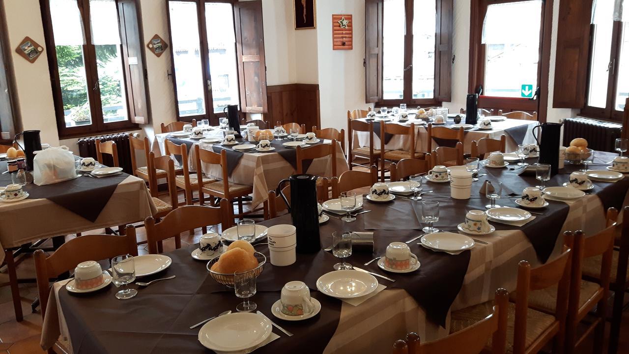 Hotel Casa Alpina De Filippi Macugnaga Zewnętrze zdjęcie