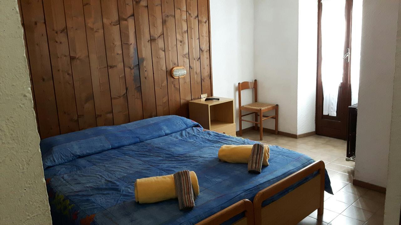 Hotel Casa Alpina De Filippi Macugnaga Zewnętrze zdjęcie