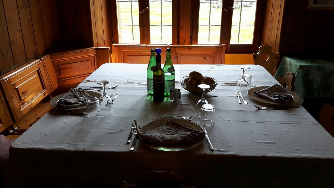 Hotel Casa Alpina De Filippi Macugnaga Zewnętrze zdjęcie