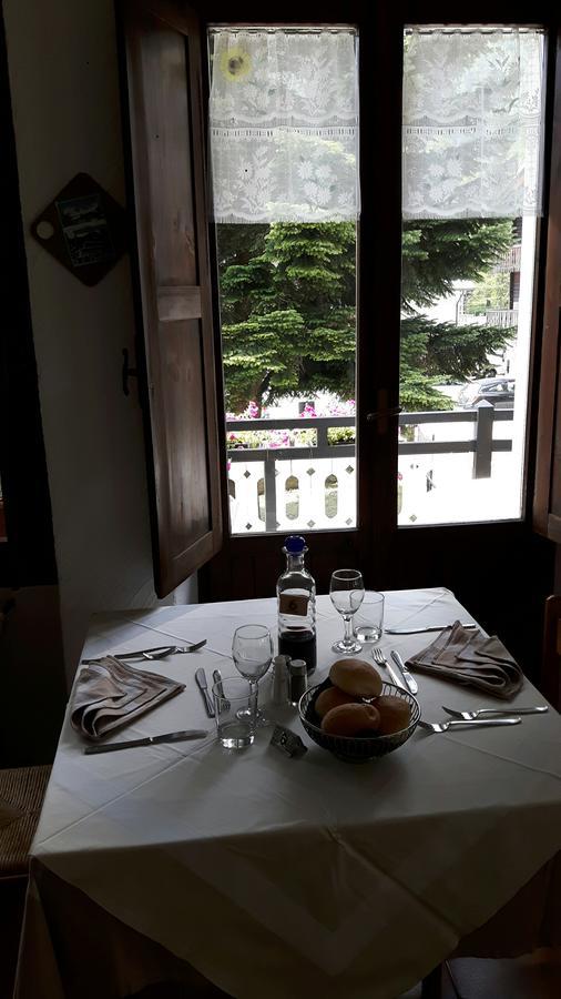 Hotel Casa Alpina De Filippi Macugnaga Zewnętrze zdjęcie